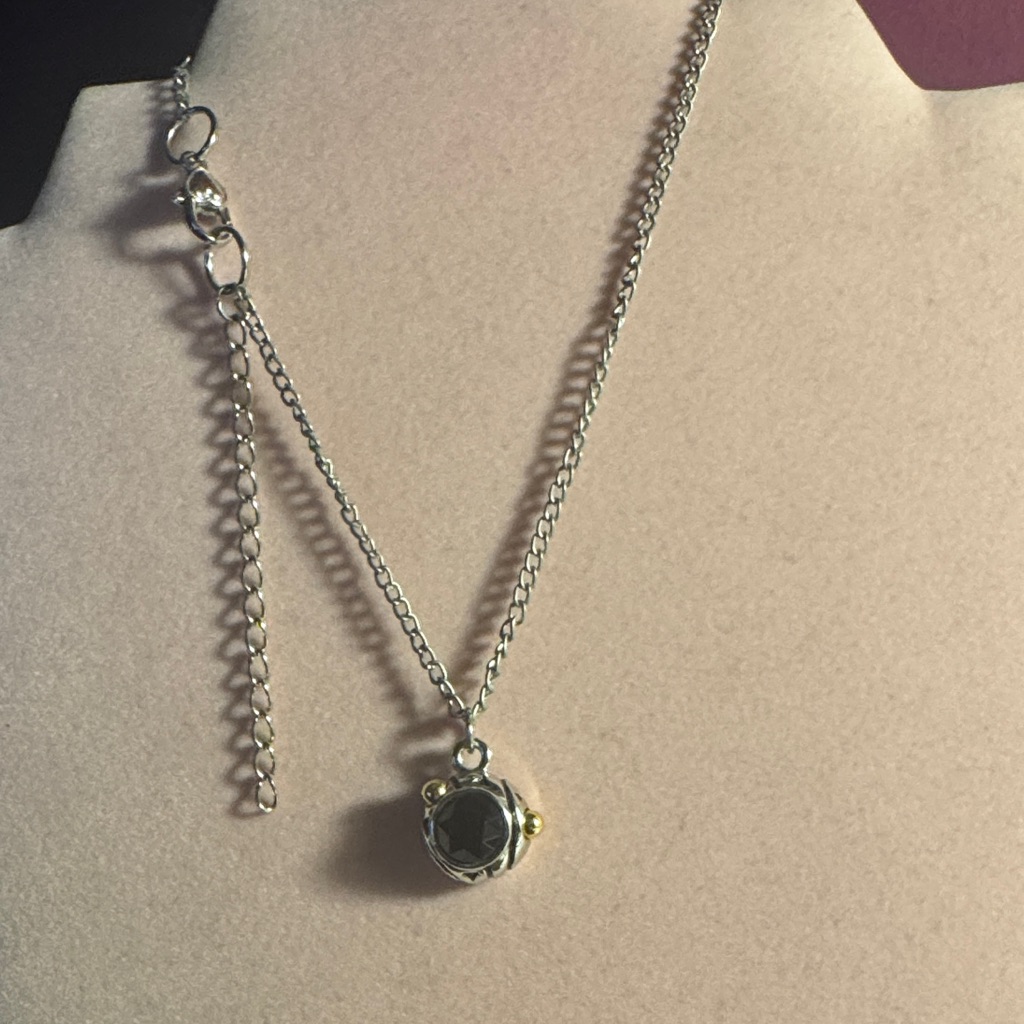 Silver Tone Chocker Necklace 7 1/2”With Black Gem Pendant 3” Ext.
